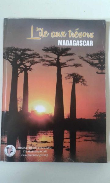 L'île aux trésors brochure touristique