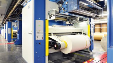 Une rotative offset, la machine pour imprimer les journaux de l'imprimerie NIAG