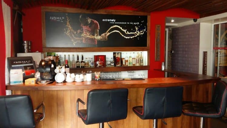 Dzama Cocktail Café, restaurants à Antananarivo