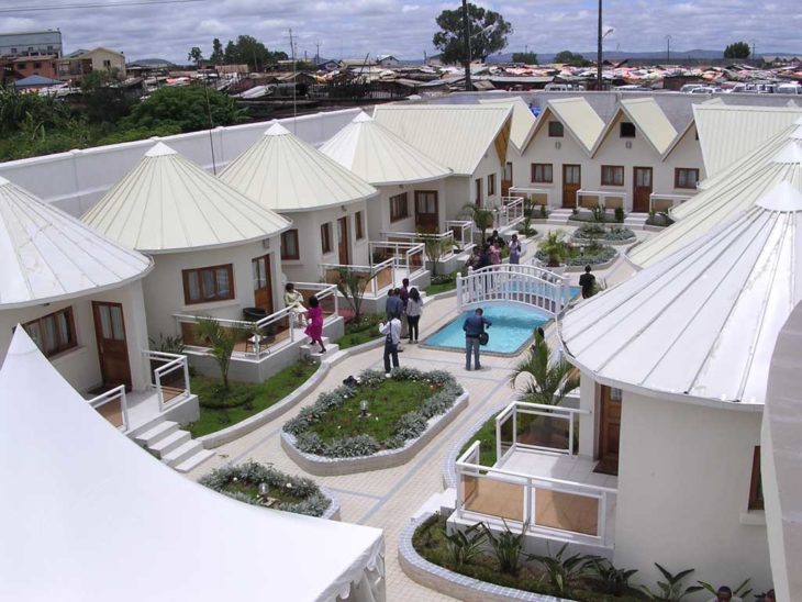 Bungalows de l'hôtel Espace A&C Ivato