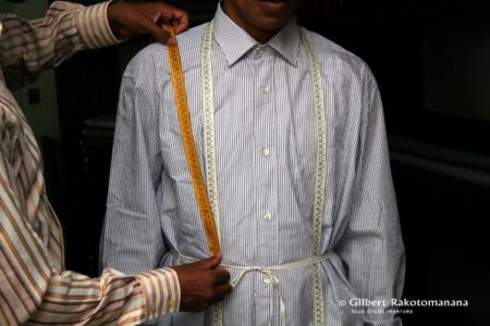 Costumes sur-mesure chez Gilbert Rakotomanana