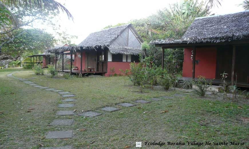 Les bungalows de Boraha Village