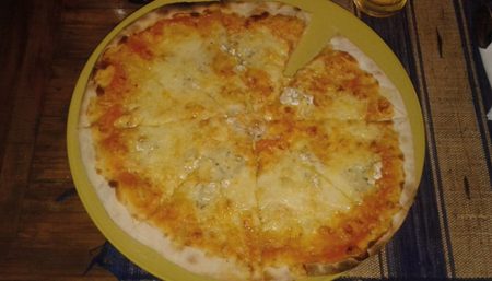 Pizzéria Au Stade, pizza aioli