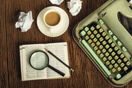 Recrute journaliste web. Les technologies ont changé, certes ! Mais on demande toujours les mêmes choses : recherche et inventivité