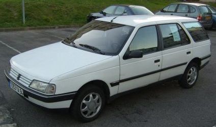 Peugeot 405 chez Rivo Tours