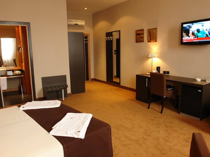 Tana Hôtel